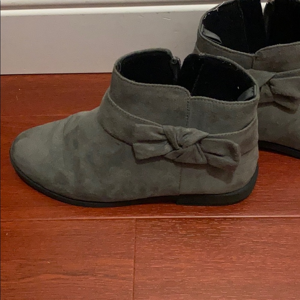 Ankle boots